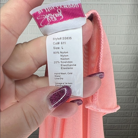 Vintage Shirley Of Hollywood Peach Lace Nightgown and Robe - Picture 6 of 6